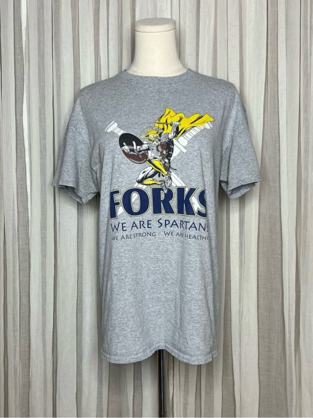 Y2K Twilight Forks Spartans Tee Shirt - Picture 2 of 4